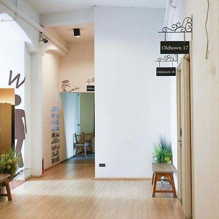 Oldtown Hostel Bangkok Exterior foto